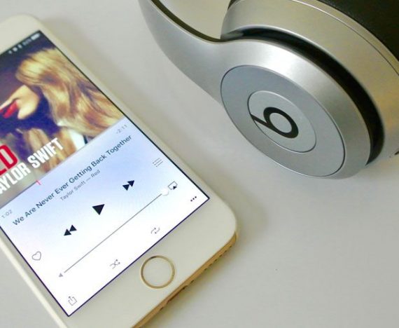 Doua aplicatii ideale pentru a asculta muzica pe iPhone