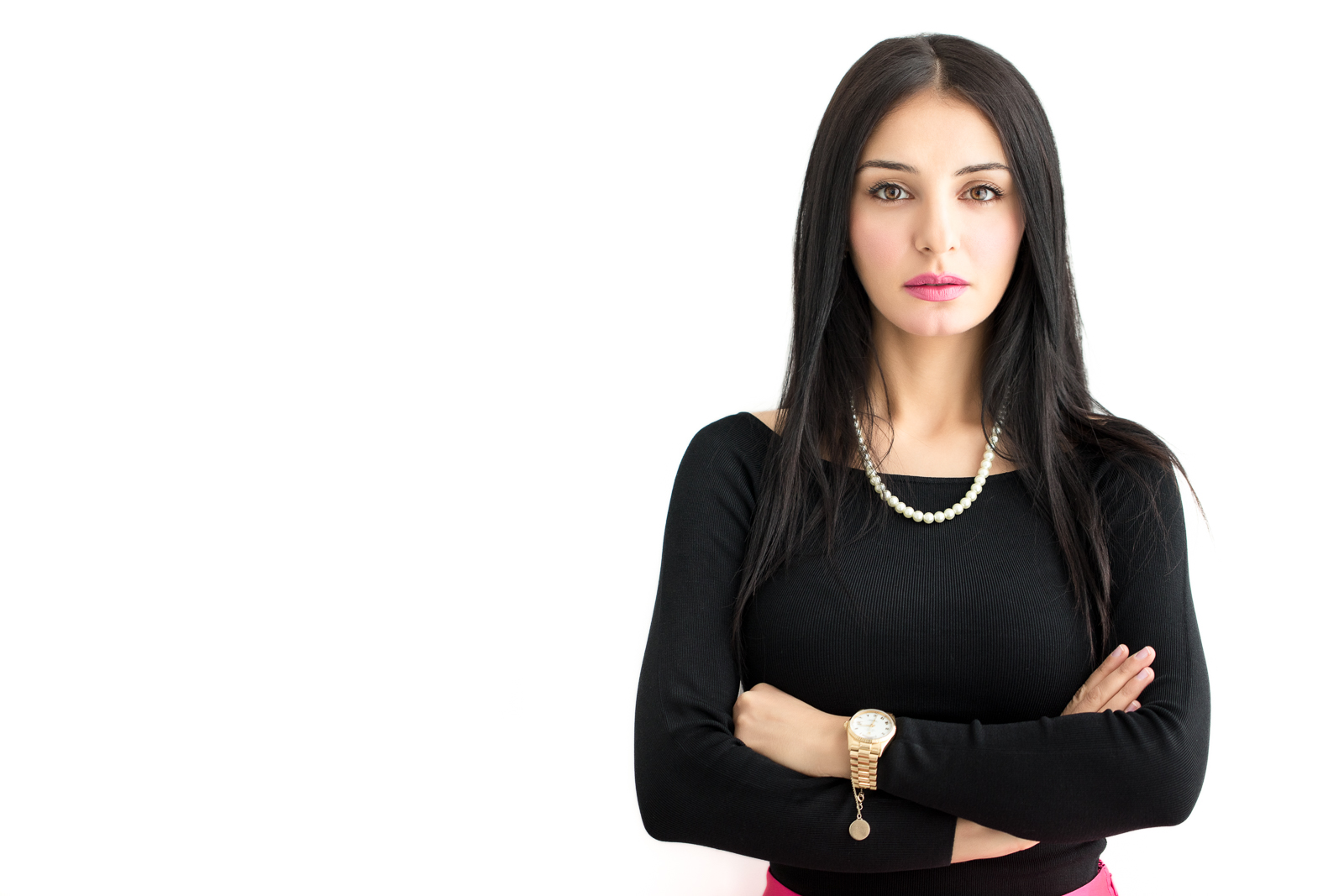 Triumful Împotriva Obstacolelor: Povestea Incredibilă a Dr. Vanessa Youness