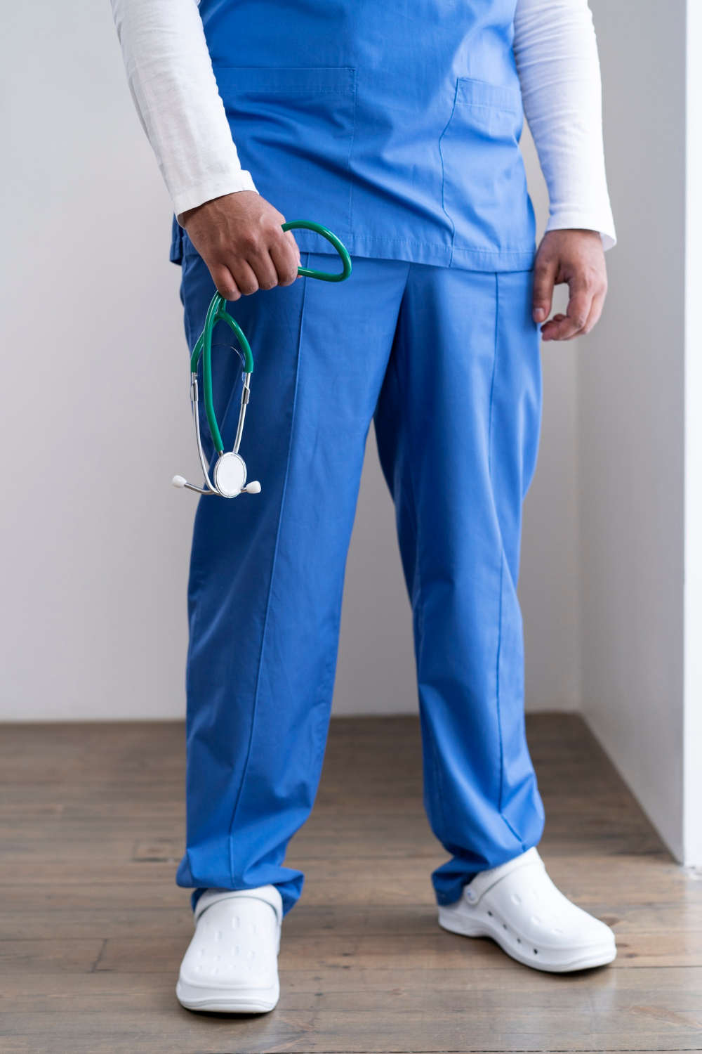 Papucii medicali sunt foarte importanti pentru doctori